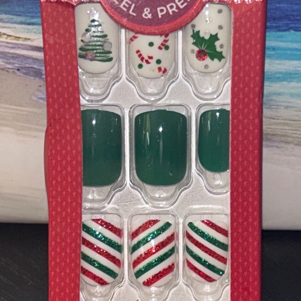 imPRESS Press-On Nails Sugarplum Christmas Tree Holiday Green Red Short 30ct New